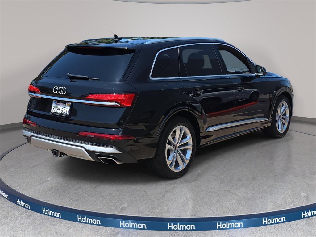 used 2025 Audi Q7 car, priced at $68,499