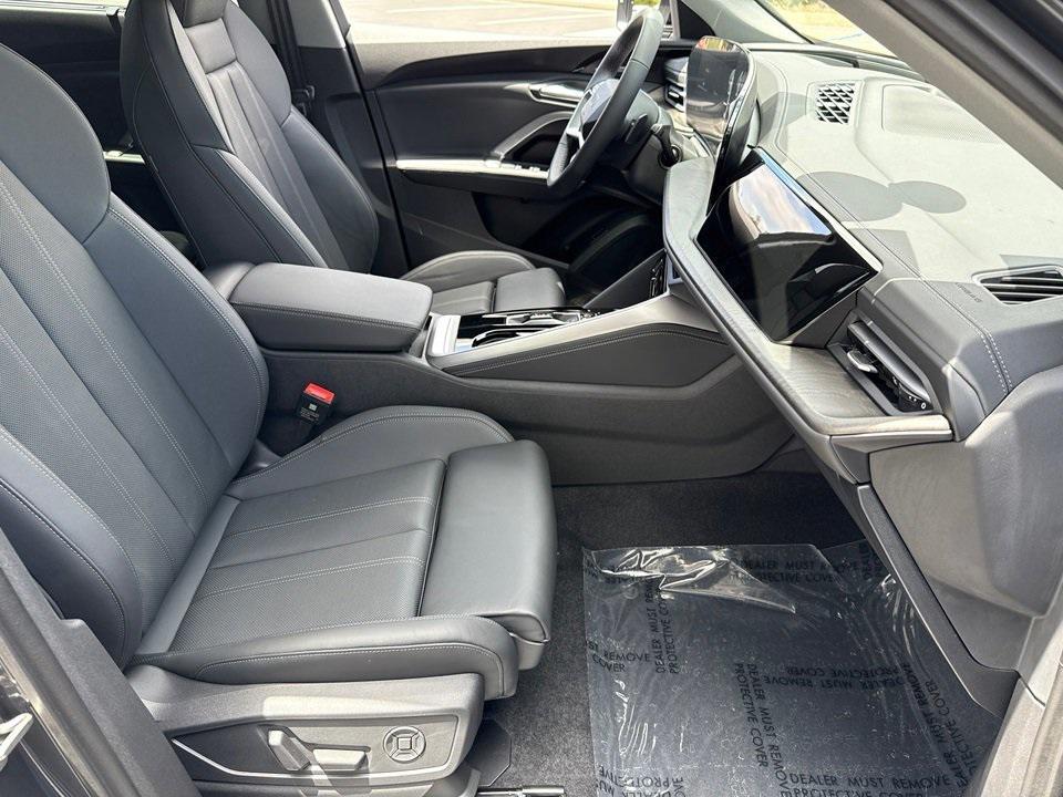 new 2025 Audi Q5 car, priced at $61,240