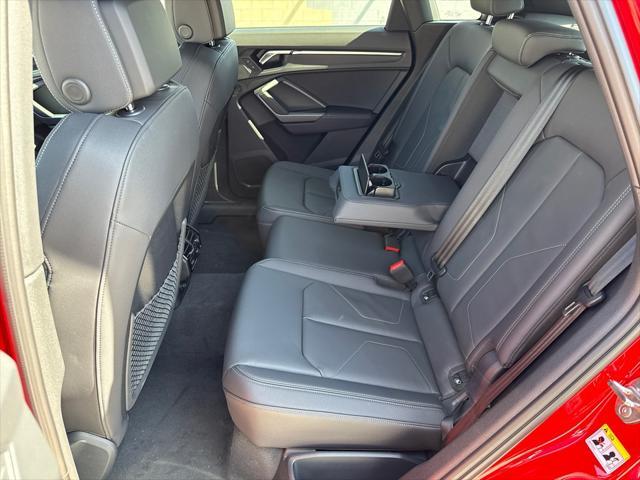 new 2025 Audi Q3 car, priced at $45,785