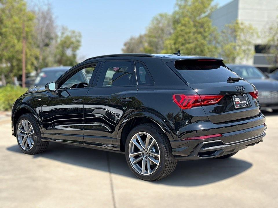new 2025 Audi Q3 car, priced at $45,975