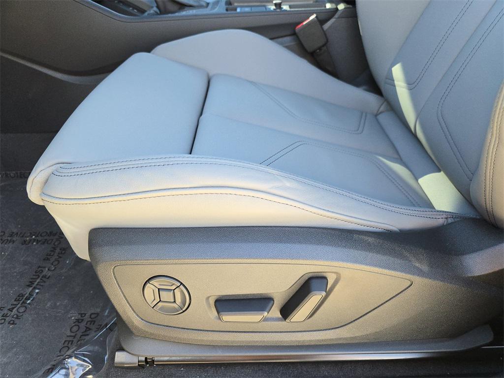 new 2025 Audi Q3 car, priced at $45,975