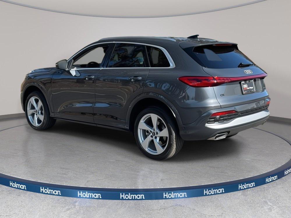 new 2025 Audi Q5 car, priced at $61,240
