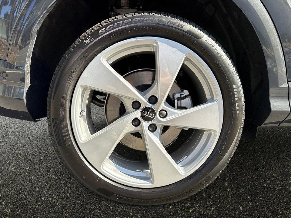new 2025 Audi Q5 car, priced at $61,240