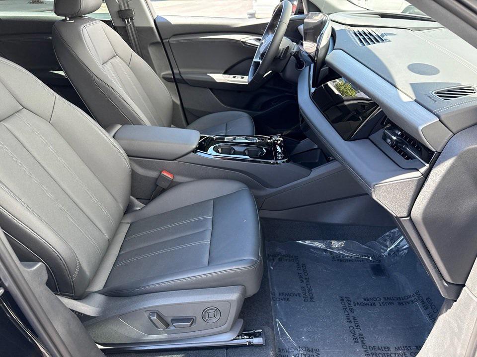 new 2025 Audi Q6 e-tron car, priced at $74,110