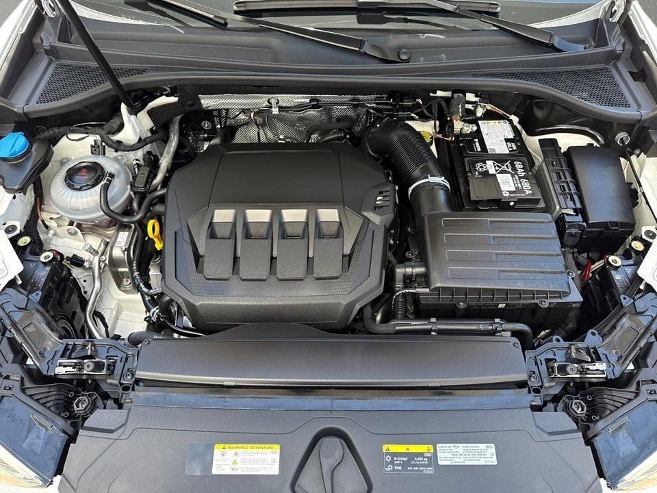 used 2024 Audi Q3 car, priced at $33,999
