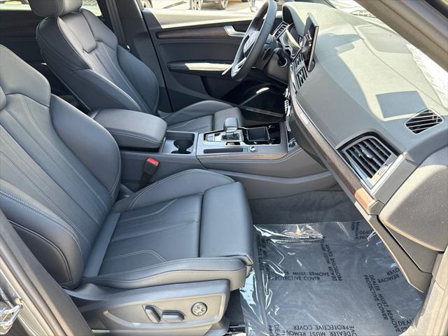 new 2025 Audi Q5 car, priced at $69,385