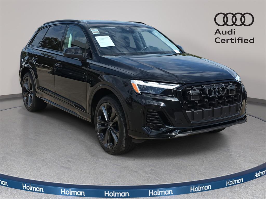 used 2025 Audi Q7 car, priced at $58,895