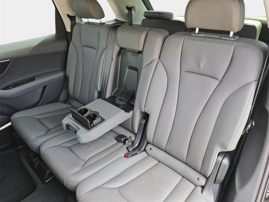 used 2025 Audi Q7 car, priced at $58,895