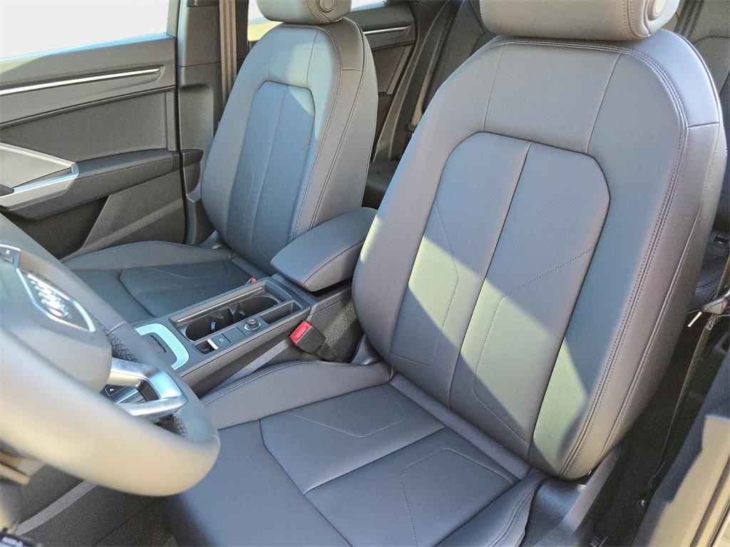 new 2025 Audi Q3 car, priced at $44,175