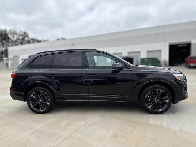 new 2025 Audi Q7 car, priced at $77,660