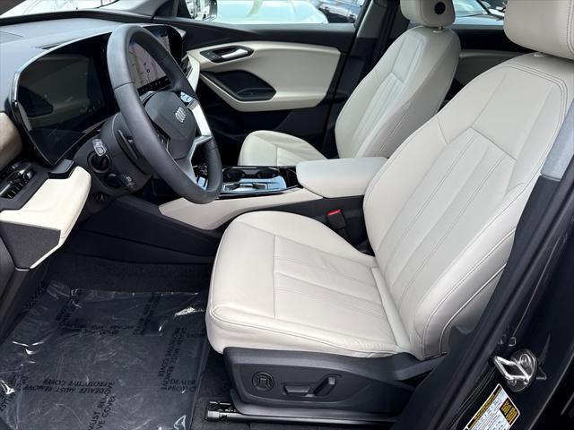 used 2025 Audi Q6 e-tron car, priced at $62,900