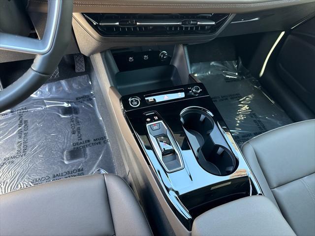 new 2025 Audi Q6 e-tron car, priced at $71,675