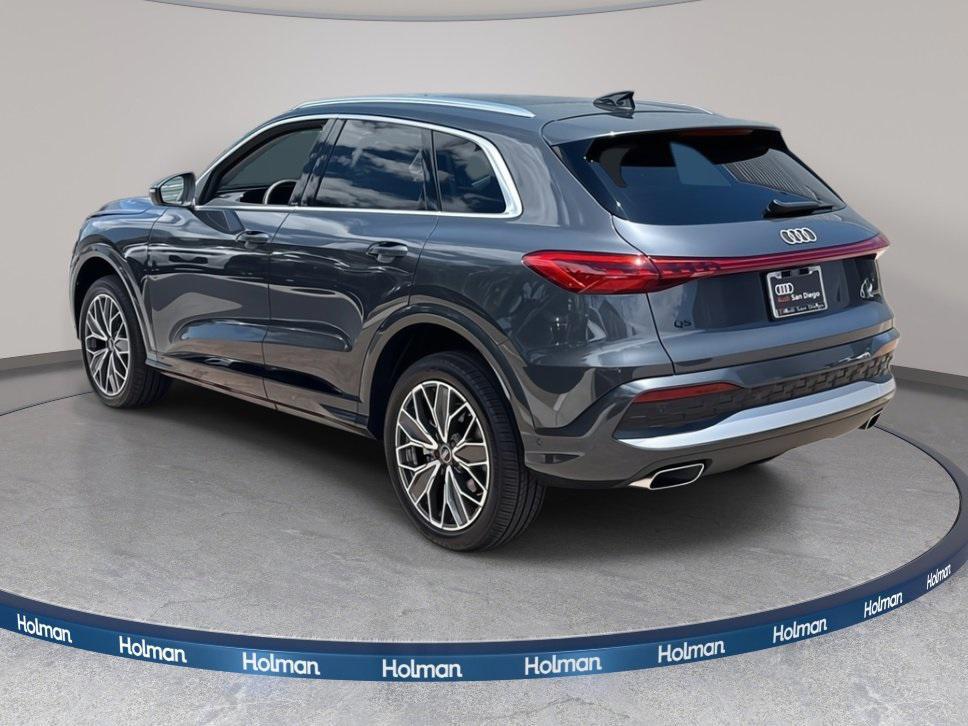 new 2025 Audi Q5 car, priced at $61,240