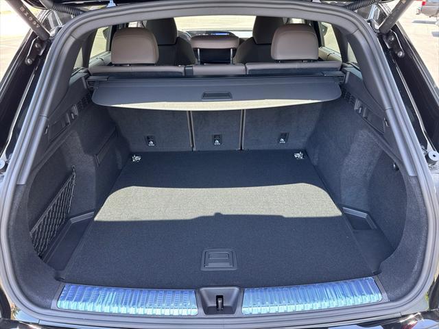 new 2025 Audi Q5 car, priced at $61,150