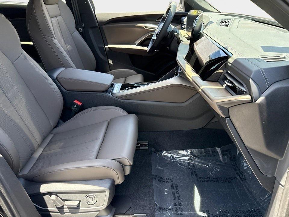 new 2025 Audi Q5 car, priced at $61,150