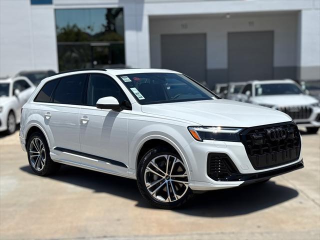 new 2025 Audi Q7 car, priced at $65,225