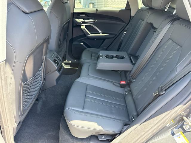 new 2025 Audi Q5 car, priced at $60,960