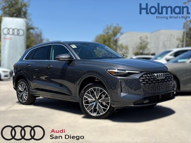 new 2025 Audi Q5 car, priced at $60,960