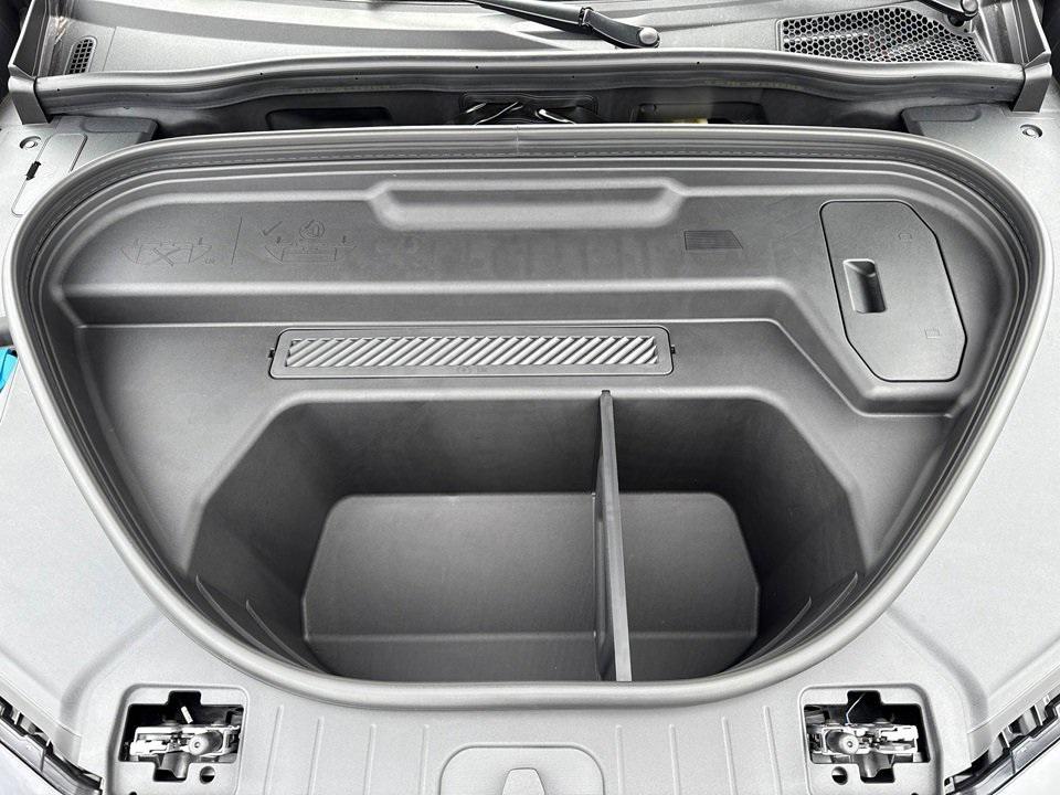 new 2025 Audi Q6 e-tron car, priced at $71,065