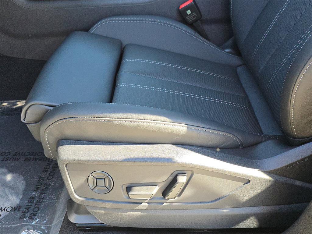 new 2025 Audi Q5 car, priced at $61,240