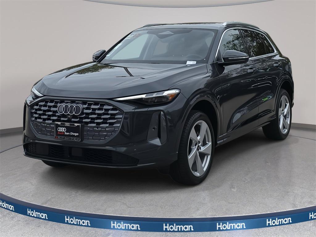 new 2025 Audi Q5 car, priced at $60,290