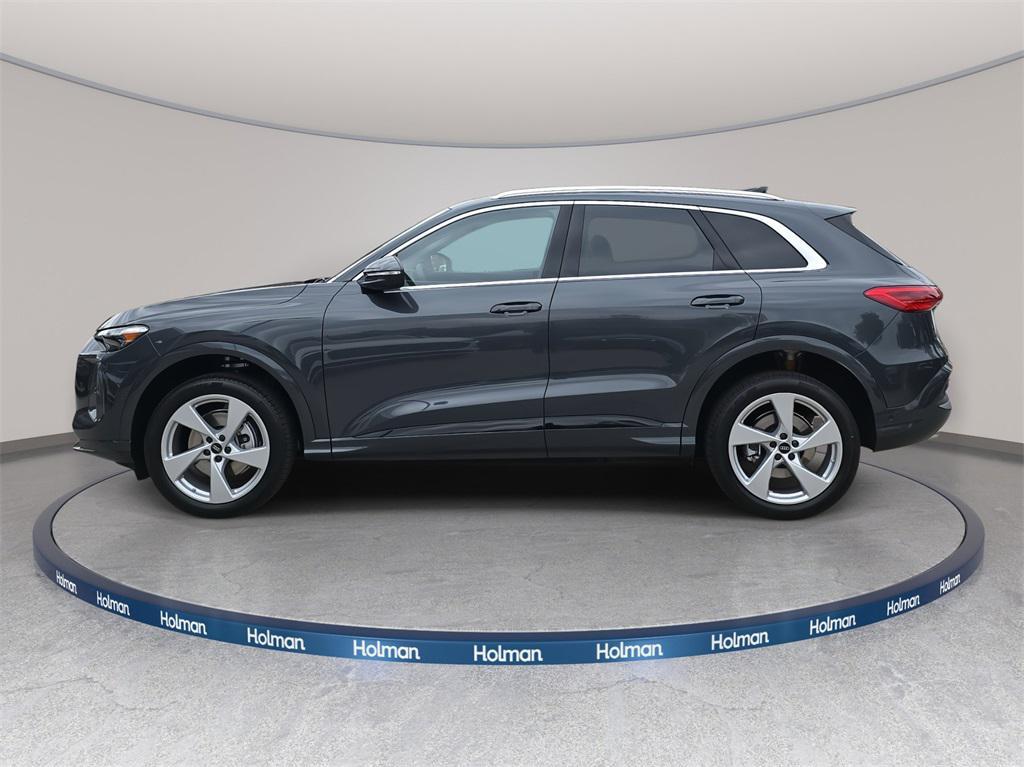 new 2025 Audi Q5 car, priced at $60,290