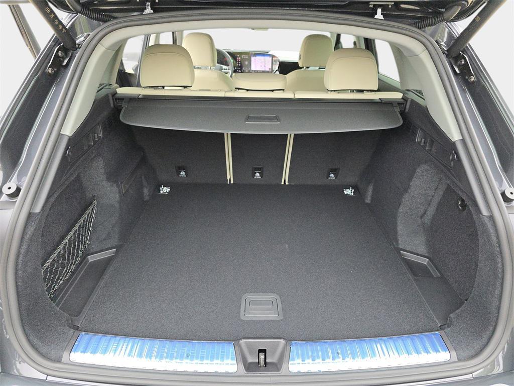 new 2025 Audi Q5 car, priced at $60,290