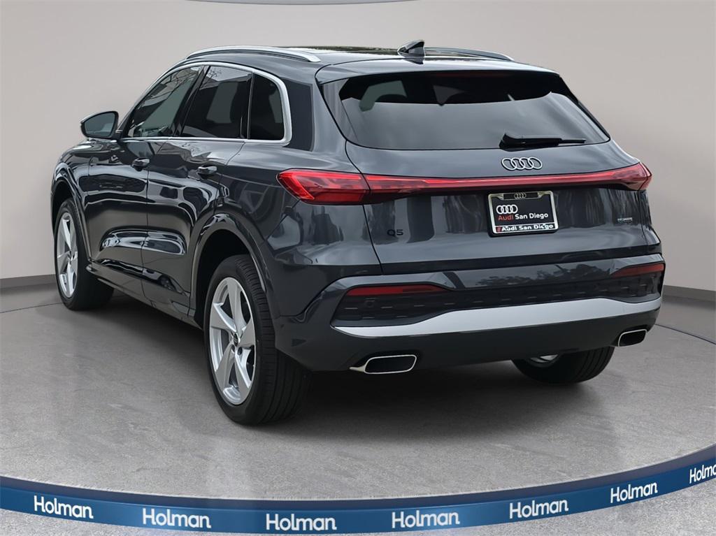 new 2025 Audi Q5 car, priced at $60,290