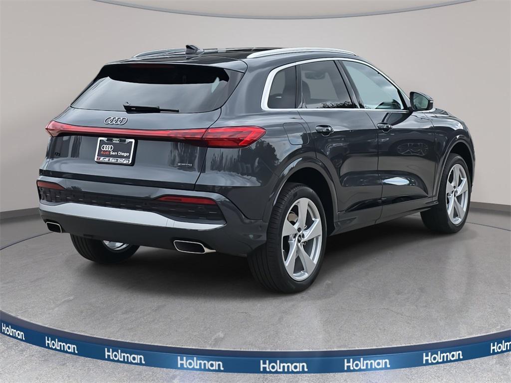new 2025 Audi Q5 car, priced at $60,290
