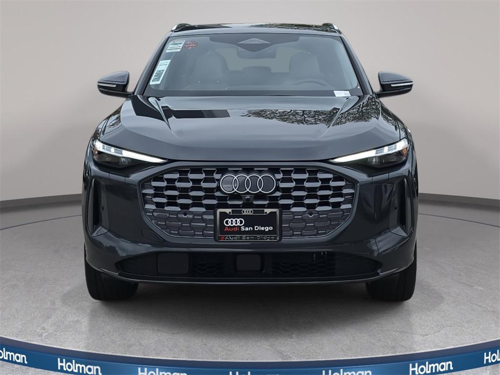 new 2025 Audi Q5 car, priced at $60,290