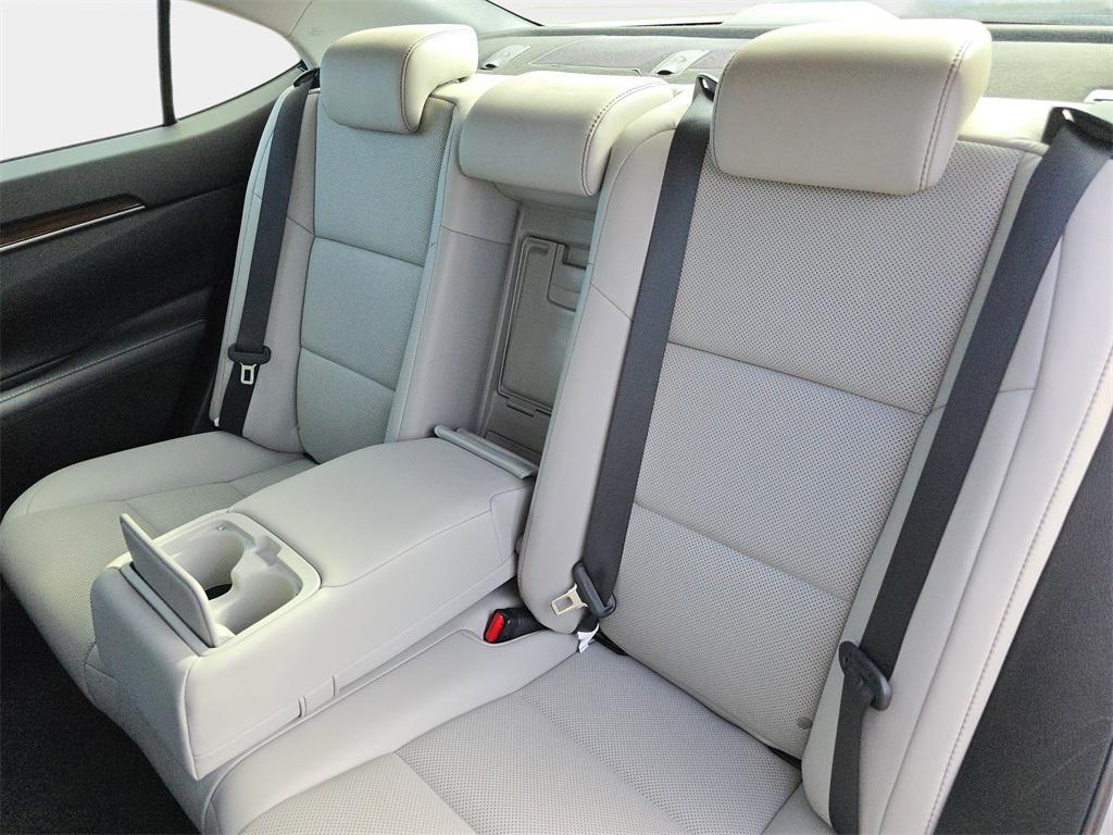 used 2017 Lexus ES 350 car, priced at $24,595