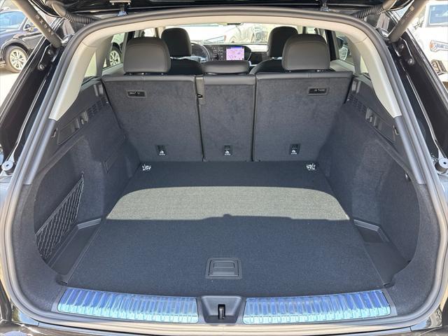 new 2025 Audi Q5 car, priced at $57,950