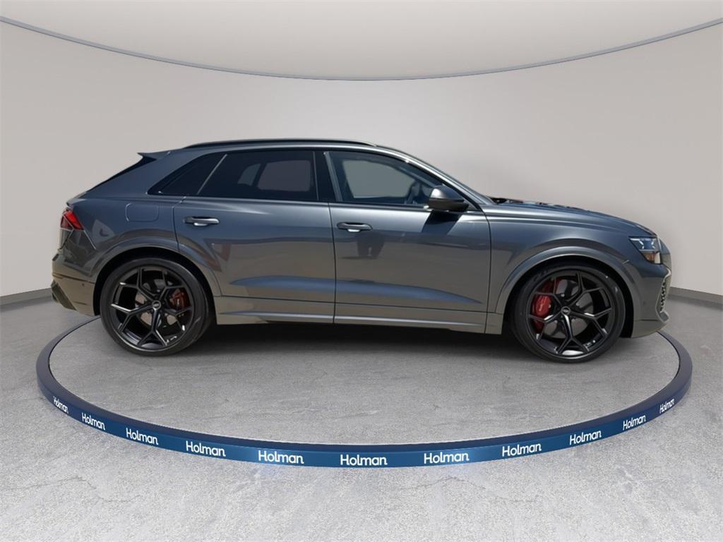 new 2025 Audi RS Q8 car, priced at $155,290