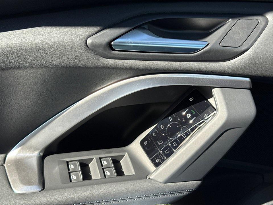 new 2025 Audi Q5 car, priced at $57,065