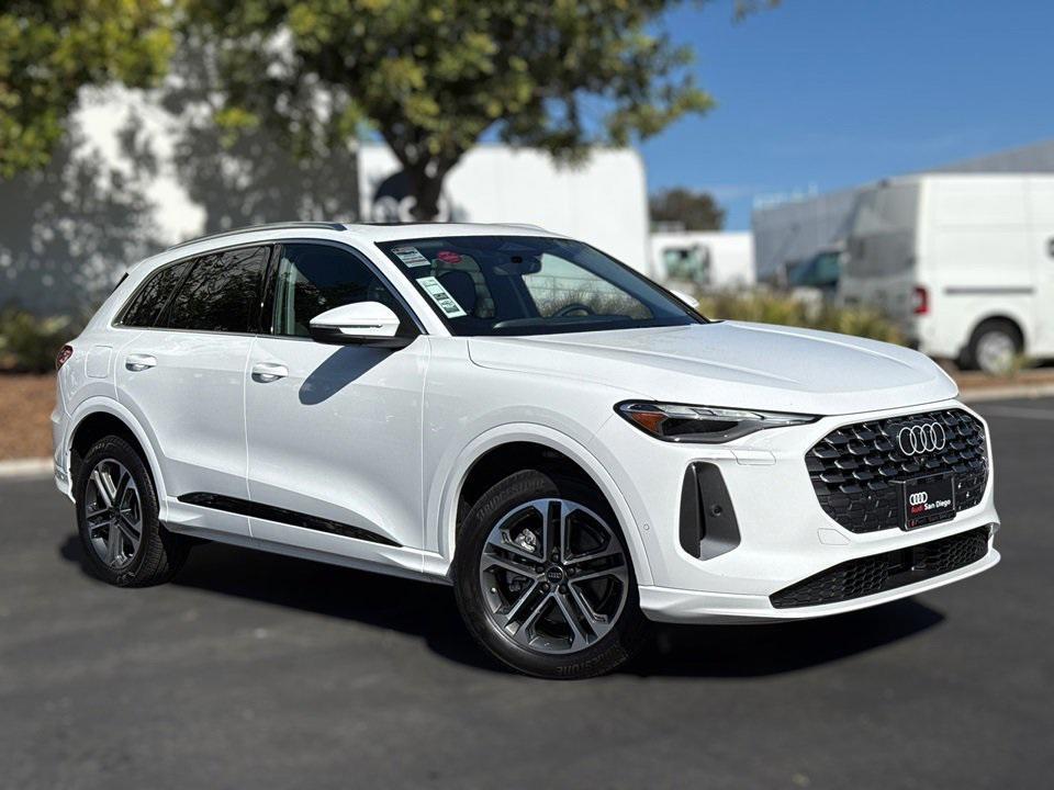 new 2025 Audi Q5 car, priced at $57,065