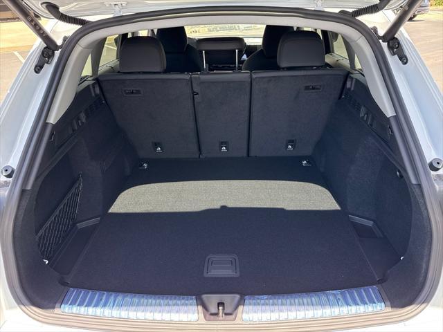 new 2025 Audi Q5 car, priced at $61,150