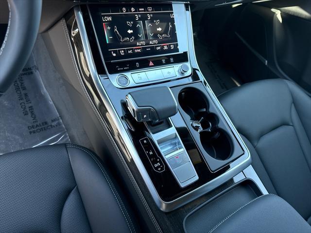 new 2025 Audi Q7 car, priced at $78,660