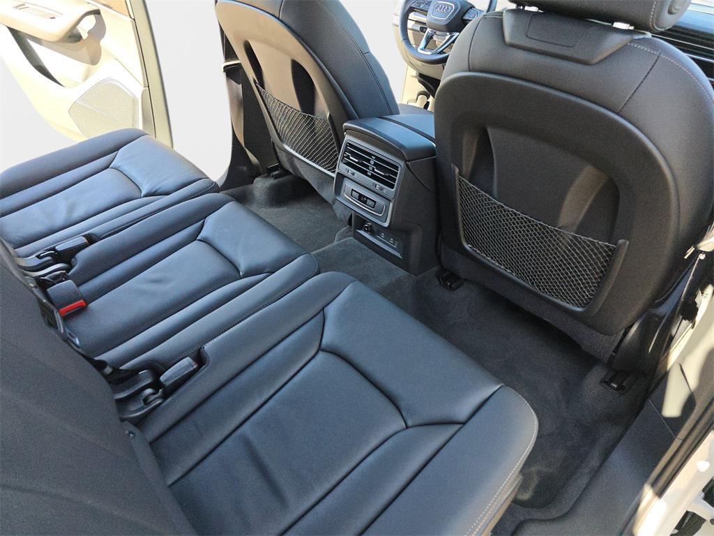 used 2025 Audi Q7 car, priced at $50,900