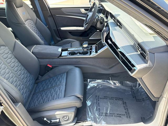 new 2025 Audi RS 6 Avant car, priced at $155,210