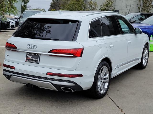 new 2025 Audi Q7 car, priced at $82,155