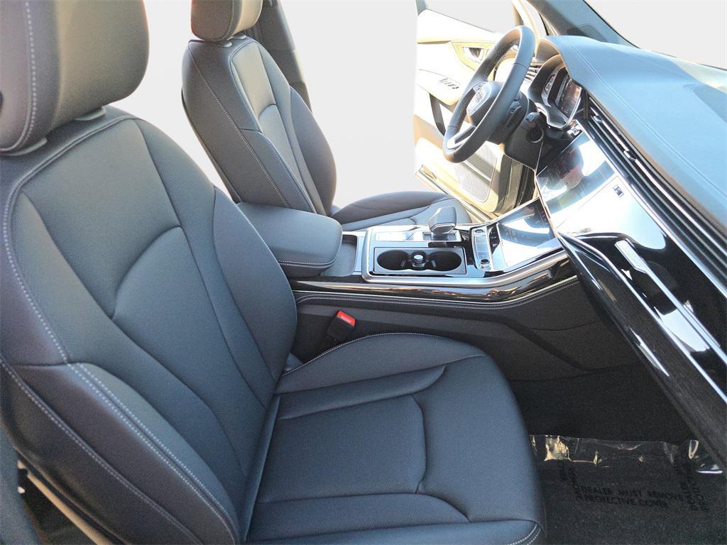 new 2026 Audi Q7 car, priced at $77,005