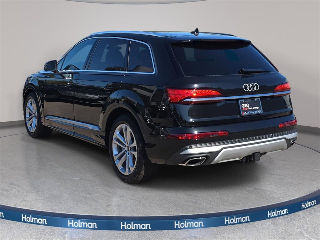 new 2026 Audi Q7 car, priced at $77,005