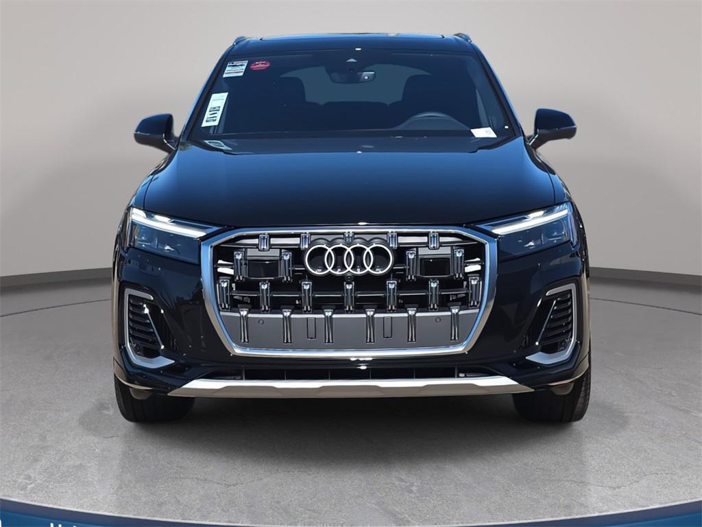 new 2026 Audi Q7 car, priced at $77,005