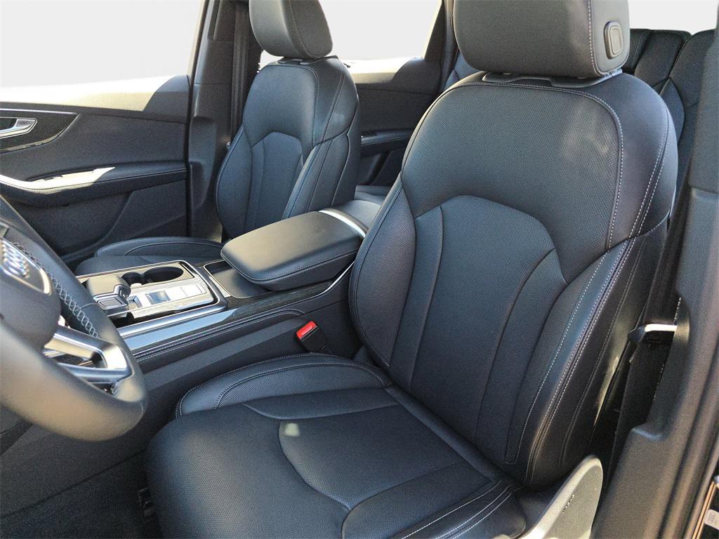 used 2025 Audi Q7 car, priced at $66,995