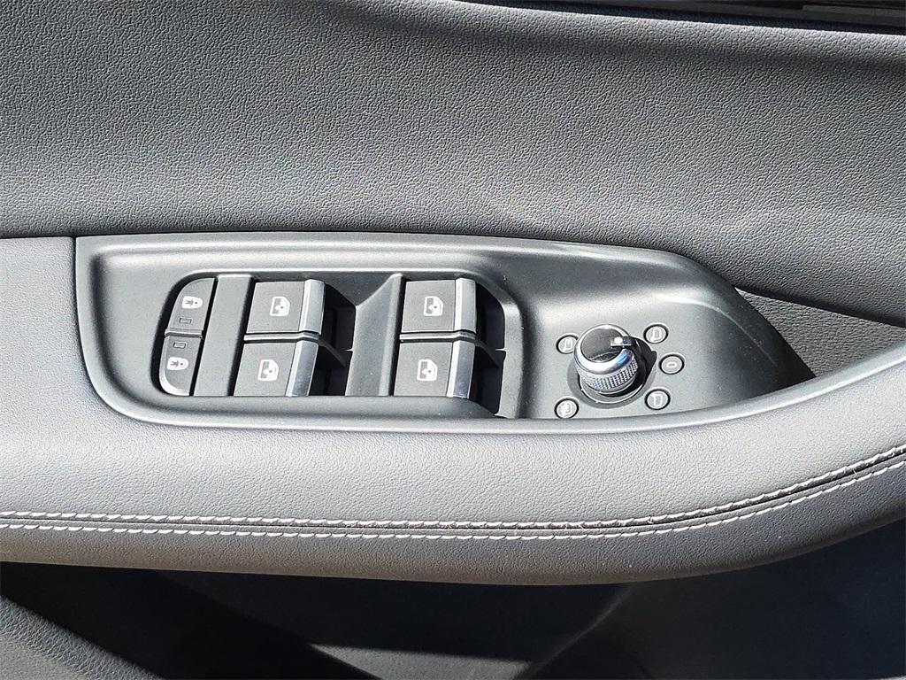 used 2025 Audi Q7 car, priced at $66,995