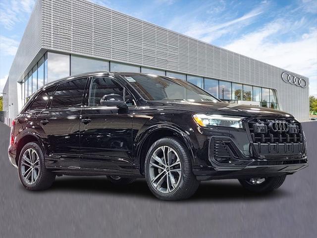 new 2025 Audi Q7 car, priced at $72,110