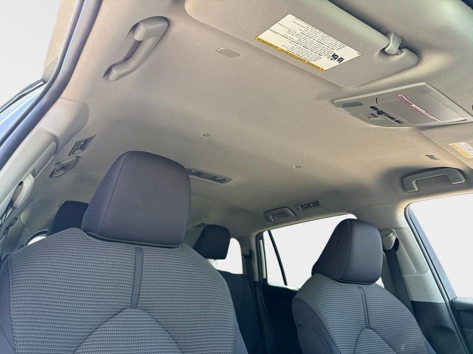 used 2024 Toyota Highlander car, priced at $32,400