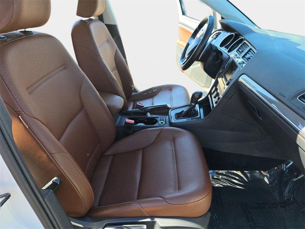 used 2017 Volkswagen Golf Alltrack car, priced at $11,995