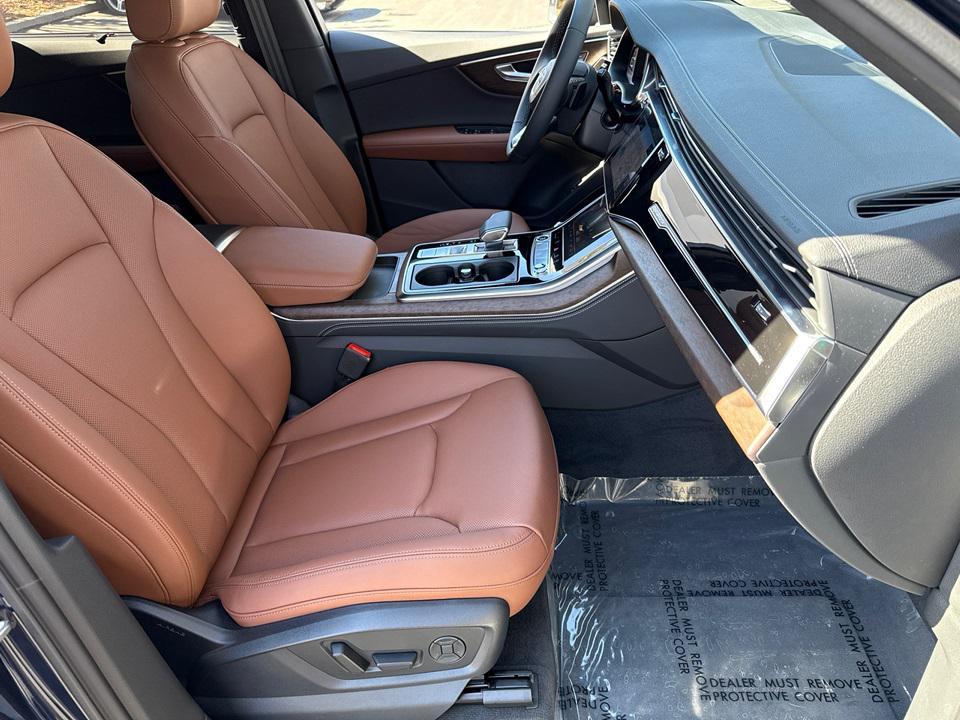 new 2025 Audi Q7 car, priced at $78,110