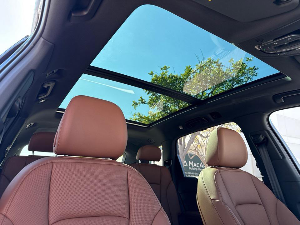 new 2025 Audi Q7 car, priced at $78,110